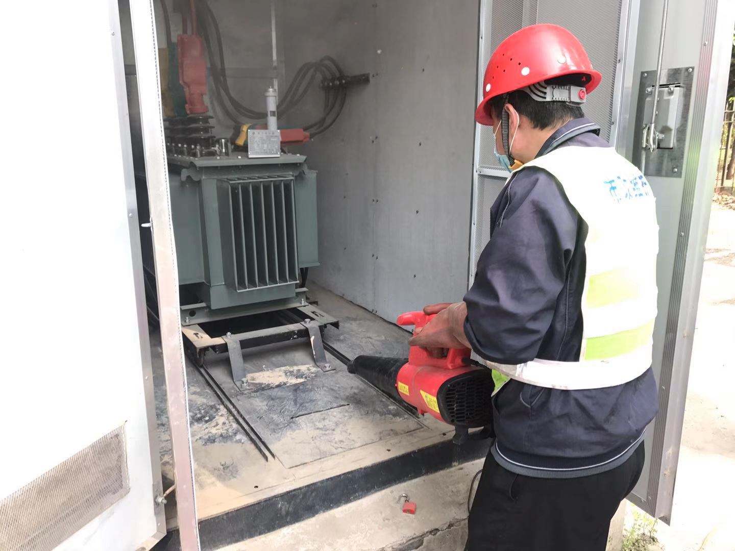 德州市政 检修排涝泵站 筑牢防汛安全网 全力保障电气安装服务
